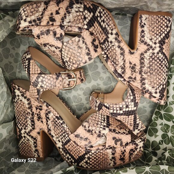 Kate Spade New York Grace Platform Sandals. NIB. Size: Various - Picture 9 of 10